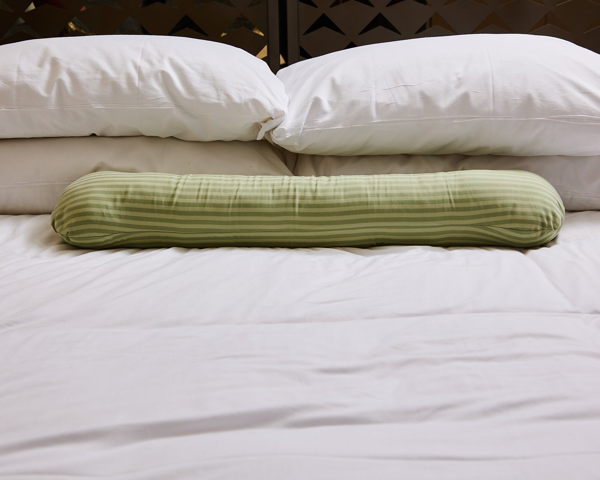 FIRM - Side Sleep Support for Snoring and Sleep positioning sleep body support pillow – SiEST Sleep